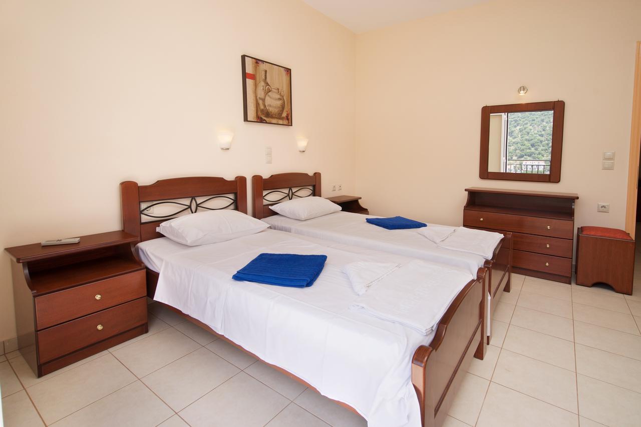 Gabriel Houses Agia Efimia Exterior photo